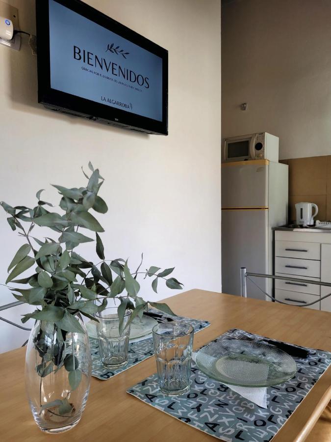 La Algarroba Apartment *