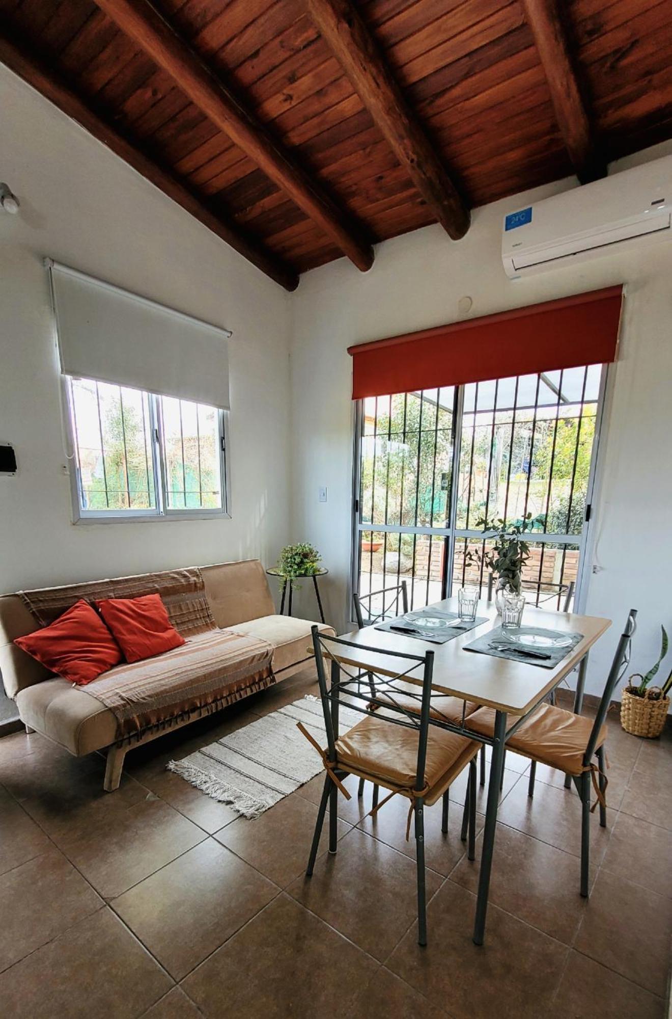 La Algarroba Apartment